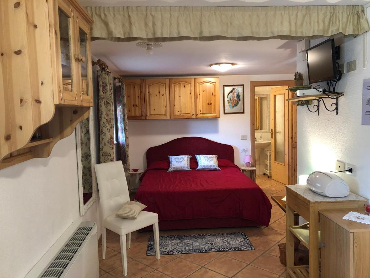Apartamento Mes Lastei Campitello di Fassa Exterior foto