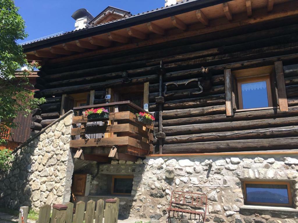 Apartamento Mes Lastei Campitello di Fassa Exterior foto